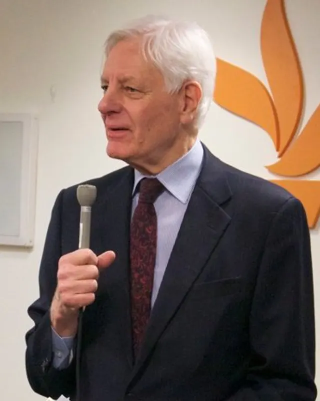 Portrait of Kevin Klose