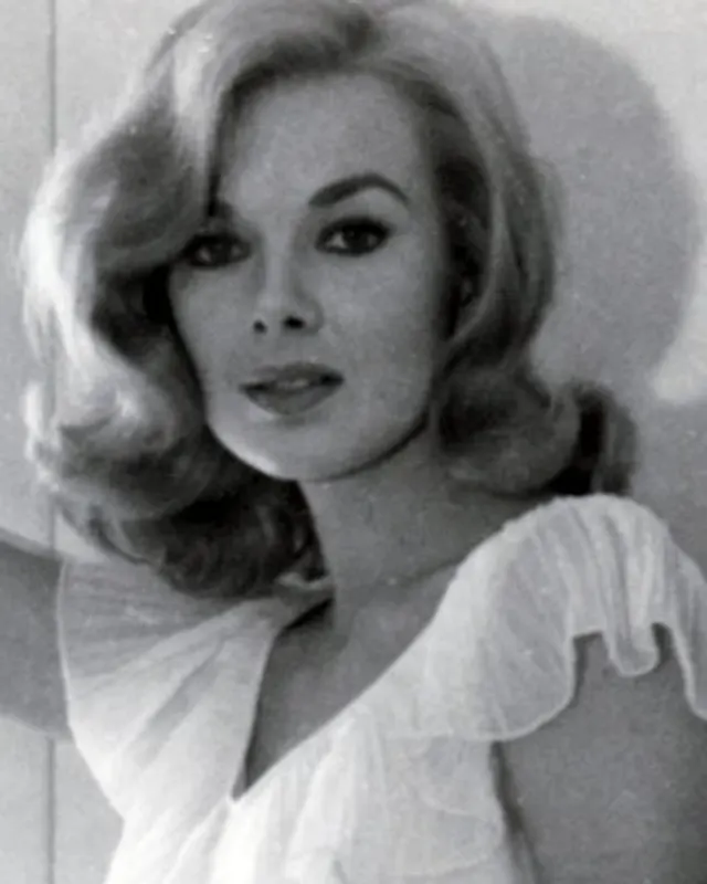 Portrait of Leslie Parrish