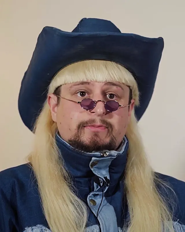 Portrait of Oliver Tree Nickell