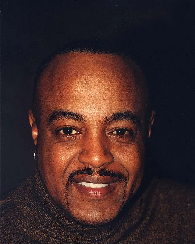 Portrait of Peabo Bryson